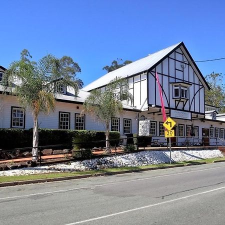 Canungra Hotel Esterno foto