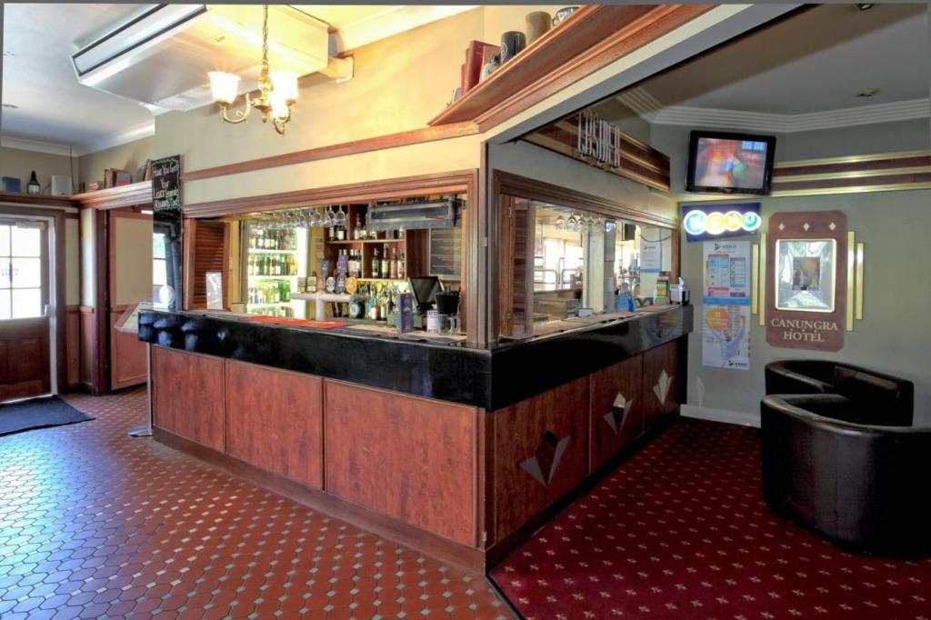 Canungra Hotel Esterno foto