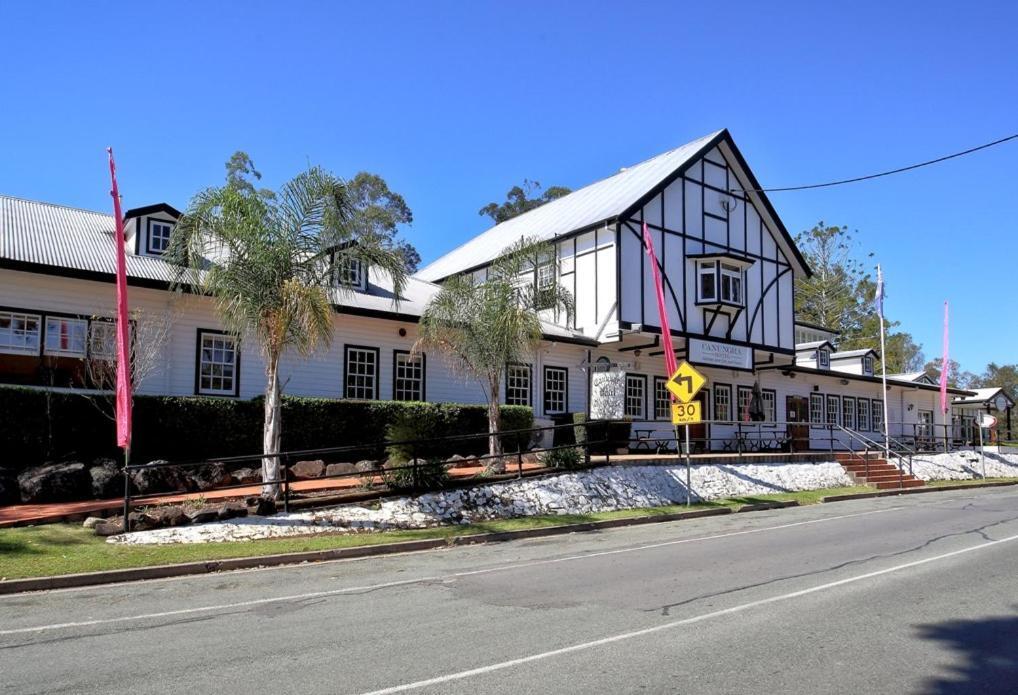 Canungra Hotel Esterno foto